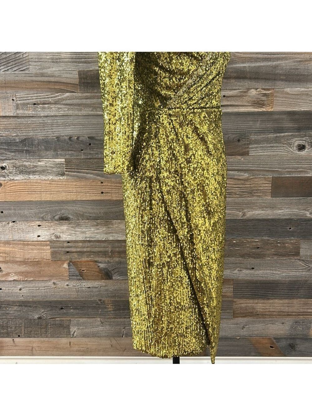 Theia Green Sequin Mesh Faux Wrap MIDI Dress 3/4 Length Sleeve Size 4 NWT - Picture 5 of 12
